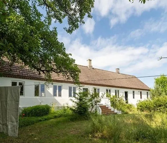 Tatil Evi Historic On 17,000 M2 Natural Grounds Hasle