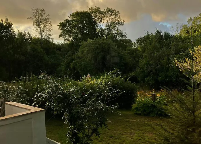 Historic On 17,000 M2 Natural Grounds Ferienhaus *